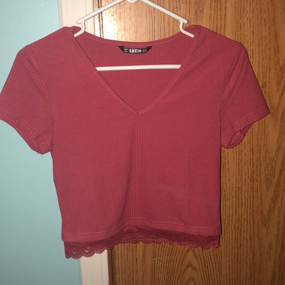 dark pink crop top